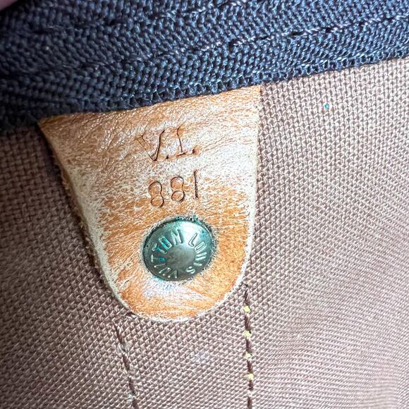 Louis Vuitton Keepall 45 Monogram Duffel Bag VI 881 - Picture 8 of 10